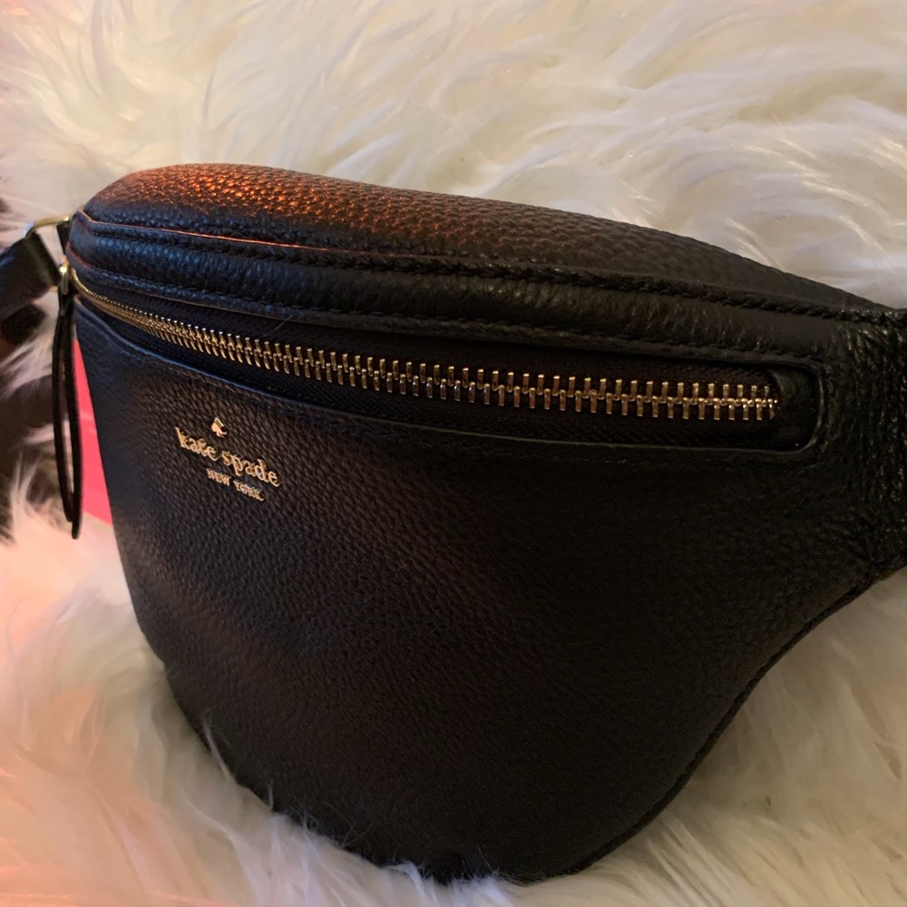 NWT Black Kate Spade fanny pack